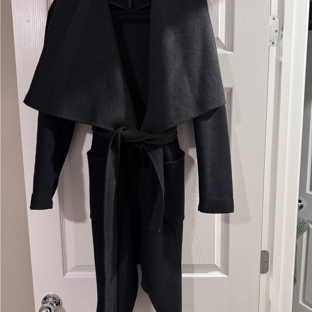 Black wool bcbg Max Azria long coat